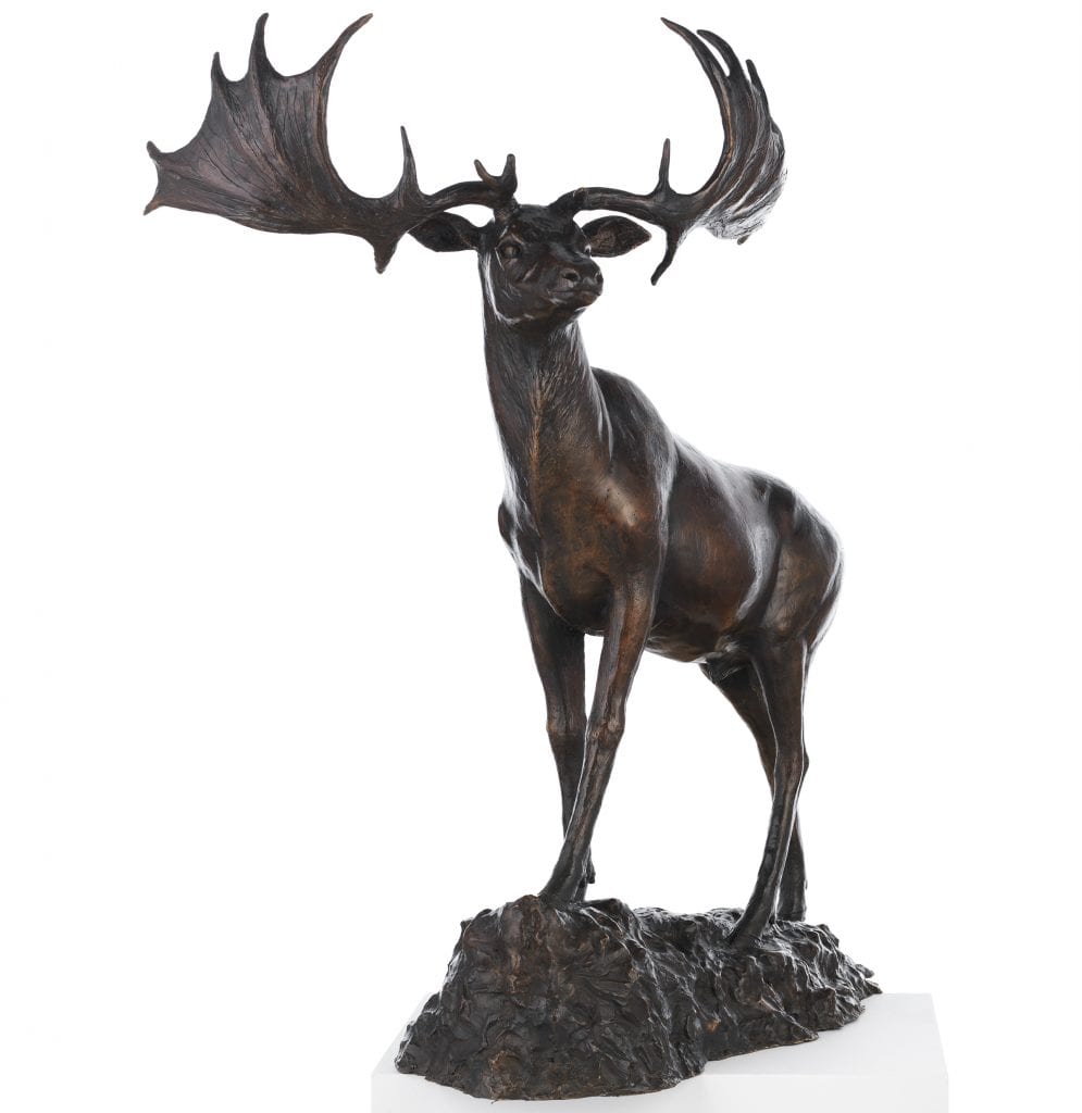 Sculpture "Giant Irish Deer"